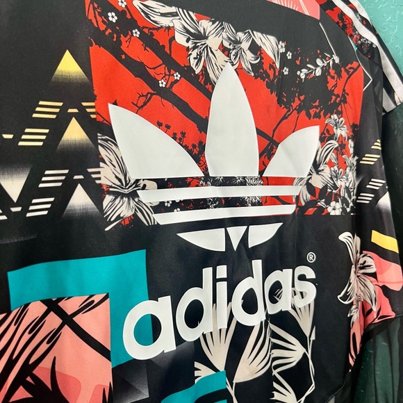 👑✅PRICE FIRM✅ Multicolor ADIDAS Sheer Sports Top. RARE🔥 - Picture 6 of 16